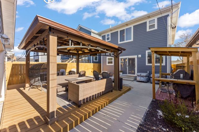 1818 N 36th Avenue, Stone Park, IL 60165