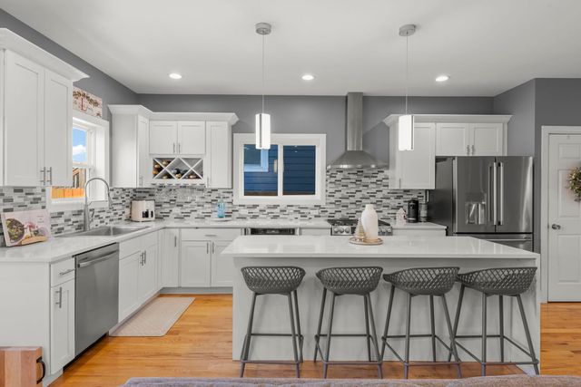 1818 N 36th Avenue, Stone Park, IL 60165