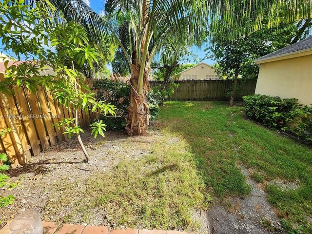 11806 SW 102nd St, Miami, FL 33186