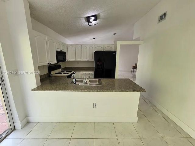 11806 SW 102nd St, Miami, FL 33186