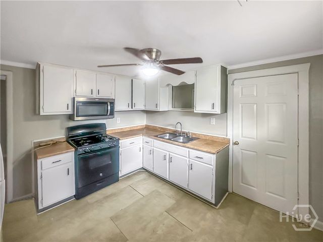 1208 Murphy Avenue, Savannah, GA 31415