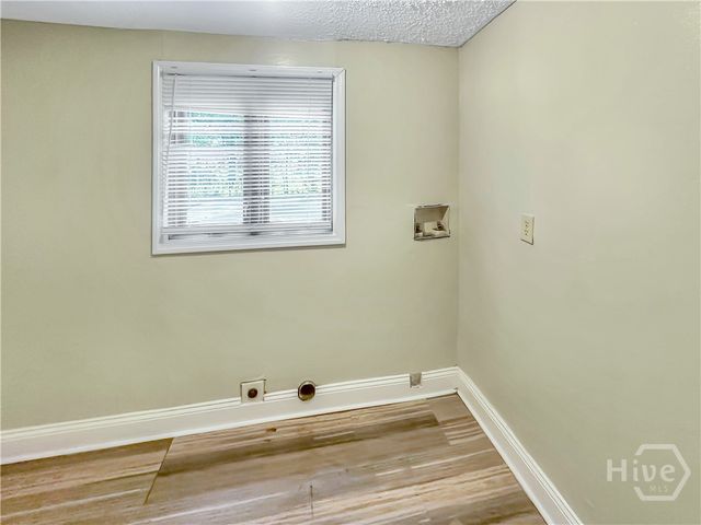 1208 Murphy Avenue, Savannah, GA 31415