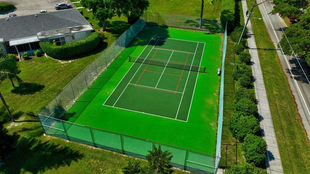 2830 SW 15th Street 6-a, Delray Beach, FL 33445