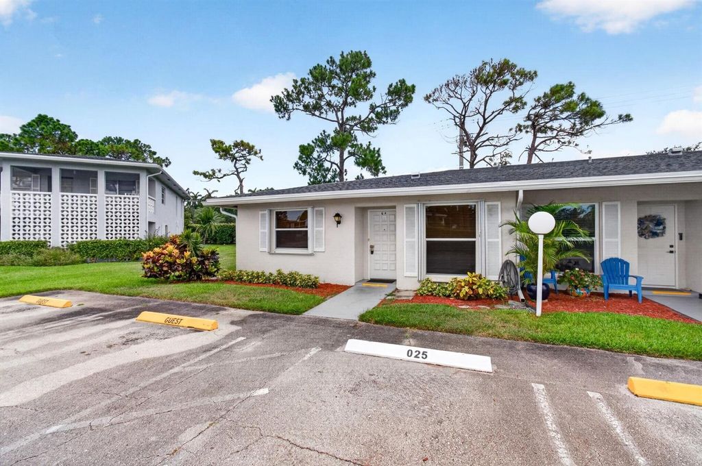 2830 SW 15th Street 6-a, Delray Beach, FL 33445
