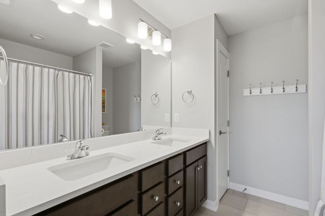 15307 Goldenrod Drive, Urbandale, IA 50323