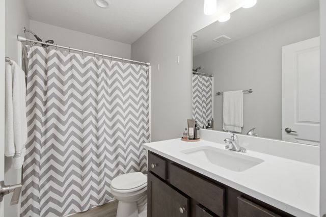 15307 Goldenrod Drive, Urbandale, IA 50323