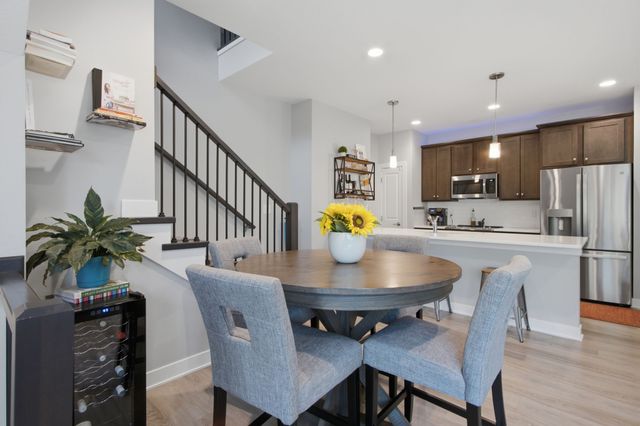15307 Goldenrod Drive, Urbandale, IA 50323