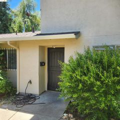 1369 Del Rio Cir C, Concord, CA 94518