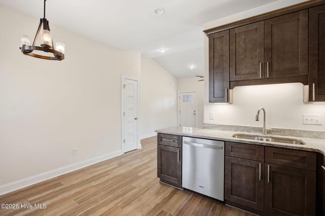 66 N Shelby Road, Southport, NC 28461