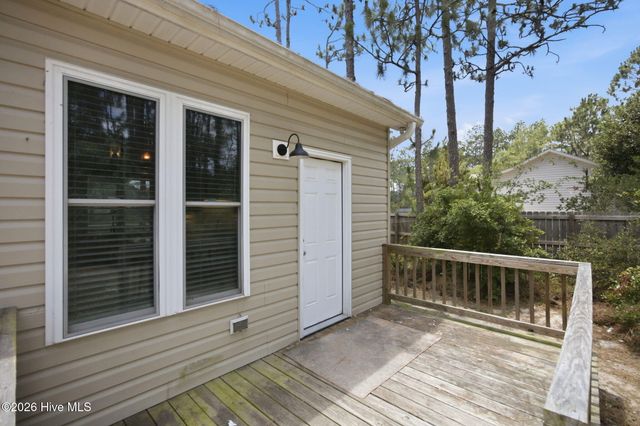 66 N Shelby Road, Southport, NC 28461