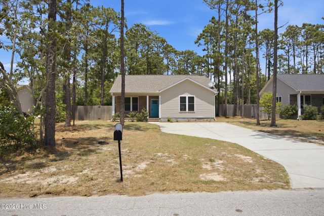66 N Shelby Road, Southport, NC 28461