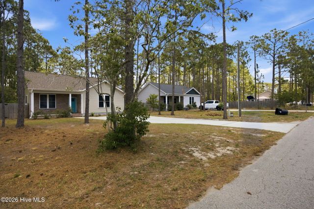 66 N Shelby Road, Southport, NC 28461