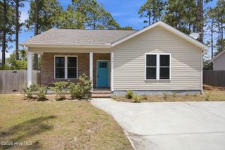 66 N Shelby Road, Southport, NC 28461