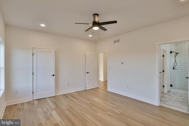 464 LONG LN, Walnutport, PA 18088