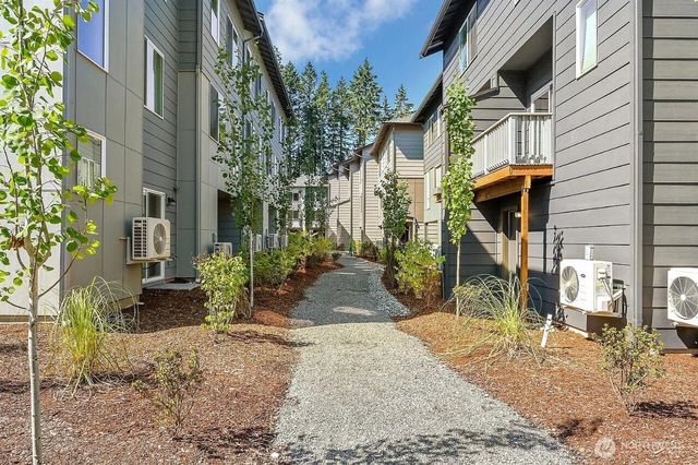 13117 3rd Avenue SE #D5, Everett, WA 98208