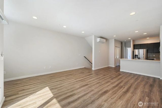 13117 3rd Avenue SE #D5, Everett, WA 98208