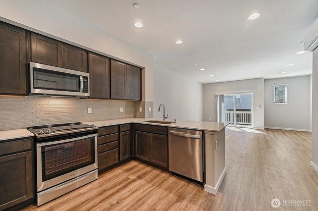 13117 3rd Avenue SE #D5, Everett, WA 98208