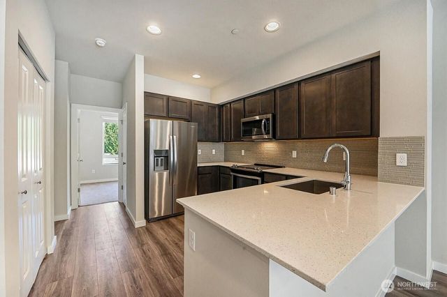 13117 3rd Avenue SE #D5, Everett, WA 98208