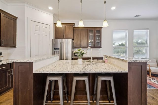 1165 Beasley Hills Lane, Houston, TX 77008