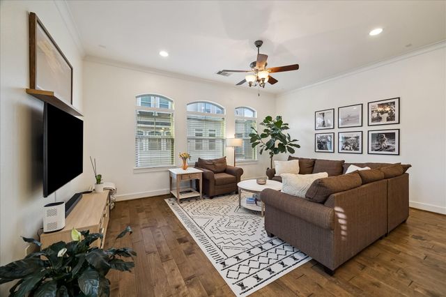1165 Beasley Hills Lane, Houston, TX 77008