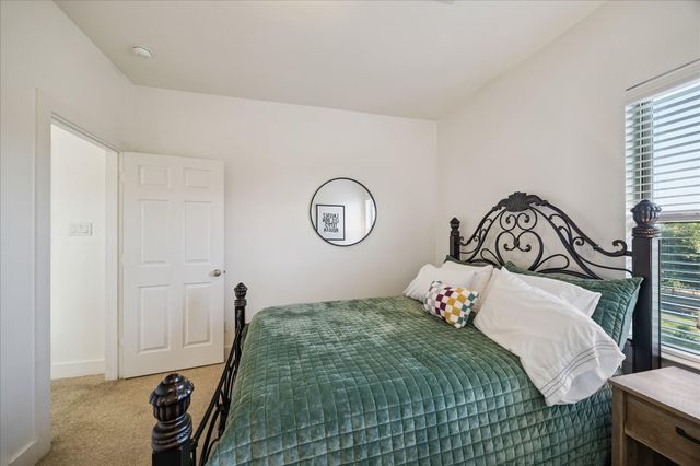 1165 Beasley Hills Lane, Houston, TX 77008