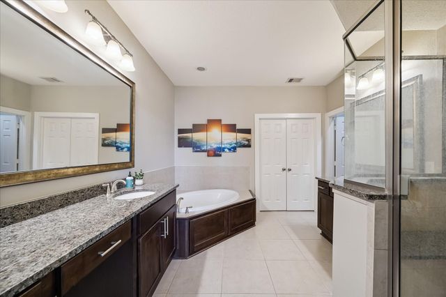 1165 Beasley Hills Lane, Houston, TX 77008