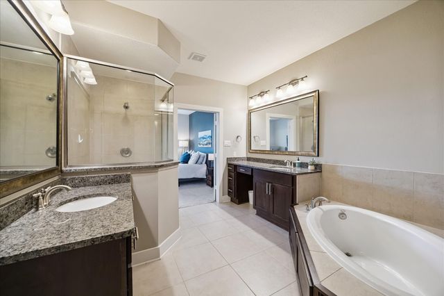 1165 Beasley Hills Lane, Houston, TX 77008