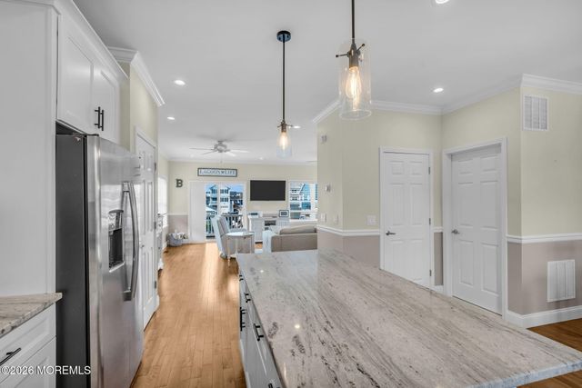 210 Longview Drive, Bayville, NJ 08721