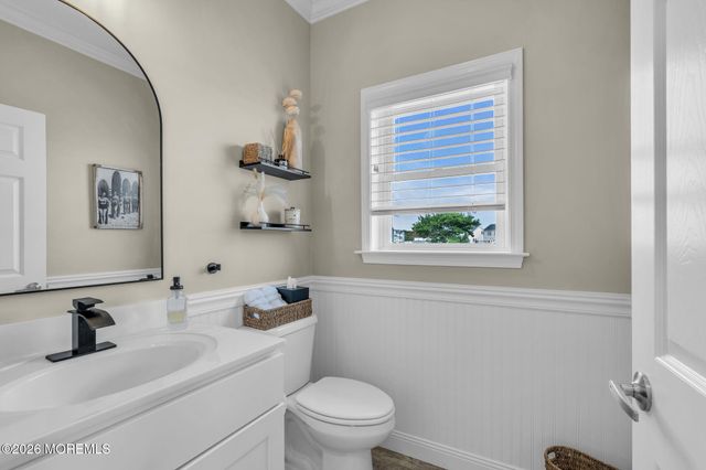 210 Longview Drive, Bayville, NJ 08721