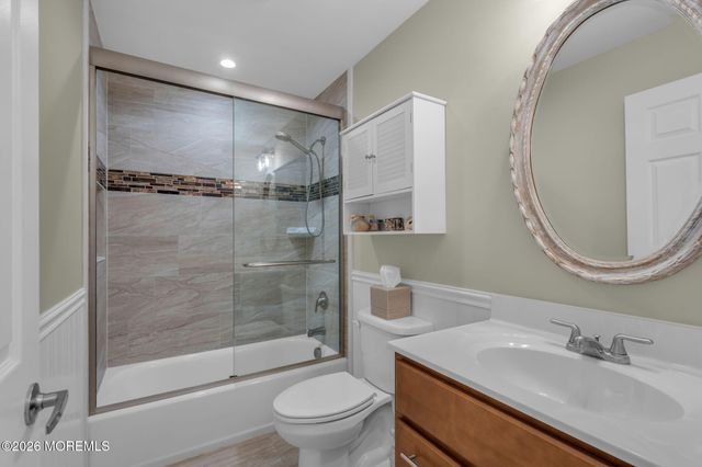 210 Longview Drive, Bayville, NJ 08721