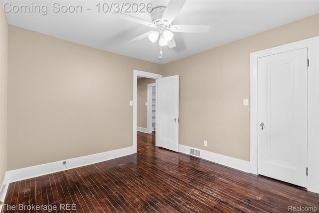 3091 Edgefield Drive, Waterford Charter Township, MI 48328