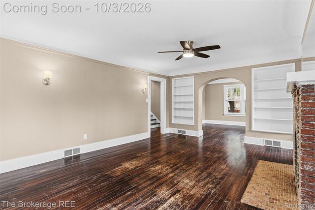 3091 Edgefield Drive, Waterford Charter Township, MI 48328