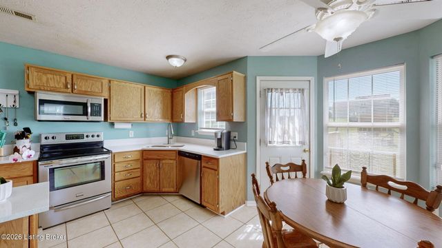 483 Jake Dr, Rineyville, KY 40162