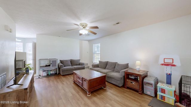 483 Jake Dr, Rineyville, KY 40162