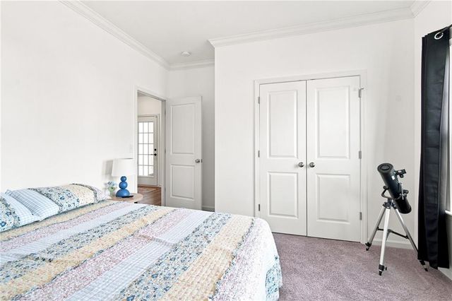 437 Altavista Drive, Clemmons, NC 27012