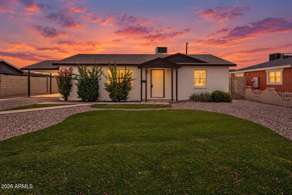 639 S SIRRINE --, Mesa, AZ 85210 — photo 2