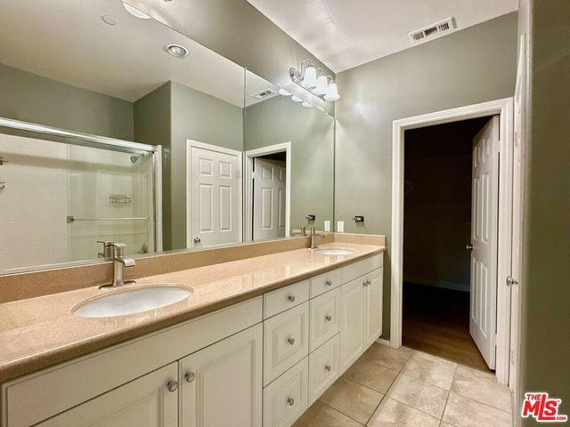 217 W Zinfandel Drive, Covina, CA 91723