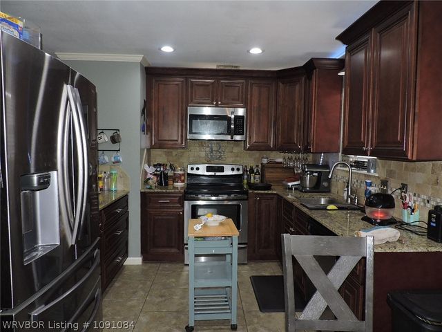 2802 Martha Street, Van Buren, AR 72956