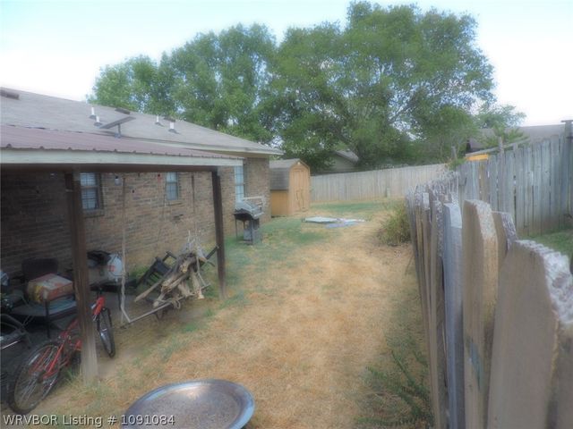 2802 Martha Street, Van Buren, AR 72956