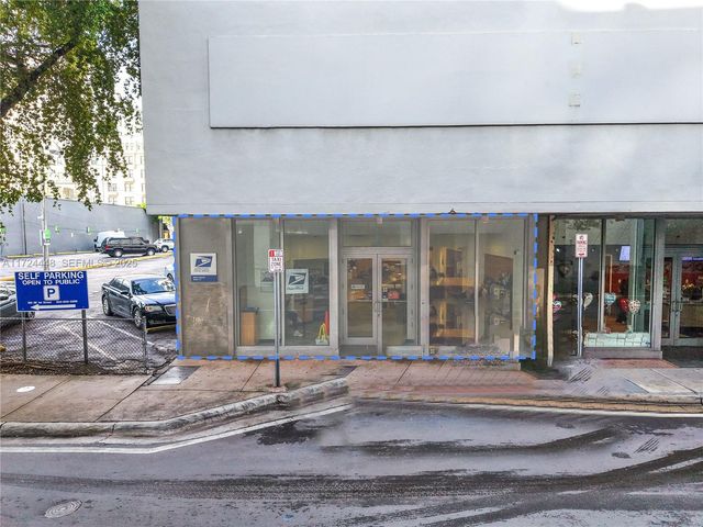 150 SE 2nd Avenue 103, Miami, FL 33131
