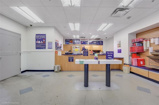 150 SE 2nd Avenue 103, Miami, FL 33131