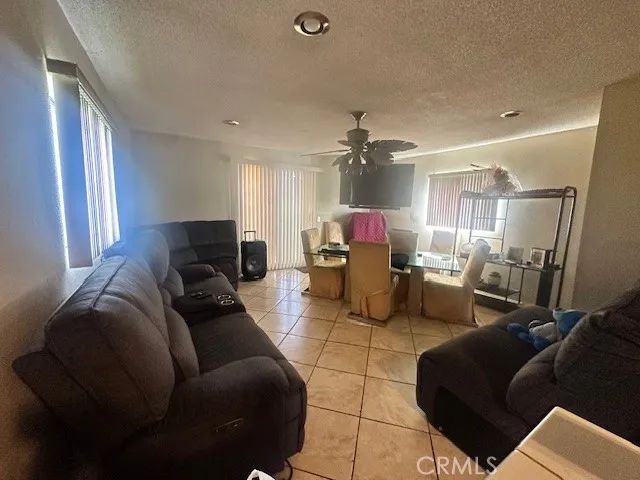 417 E 140th, Los Angeles, CA 90061