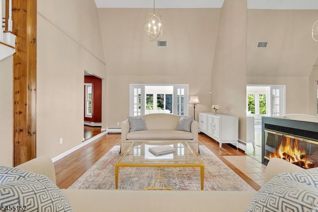 41 Dexter Dr N, Bernards Twp., NJ 07920
