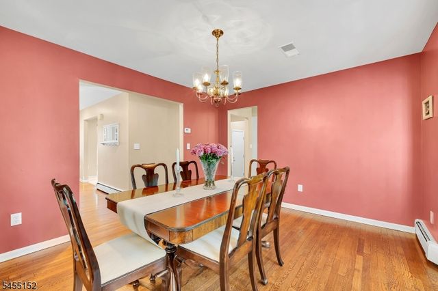 41 Dexter Dr N, Bernards Twp., NJ 07920