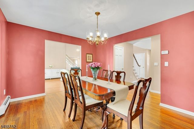 41 Dexter Dr N, Bernards Twp., NJ 07920