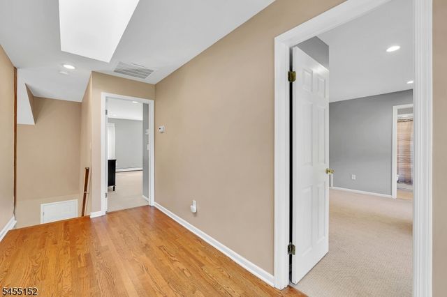 41 Dexter Dr N, Bernards Twp., NJ 07920