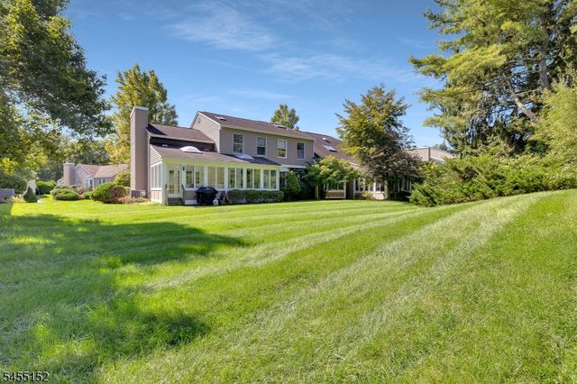 41 Dexter Dr N, Bernards Twp., NJ 07920