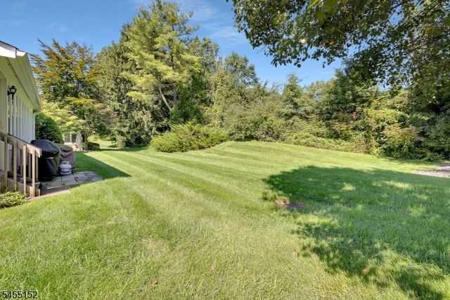 41 Dexter Dr N, Bernards Twp., NJ 07920