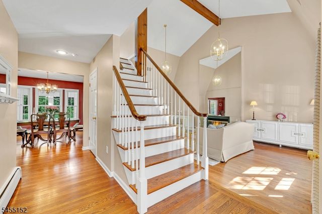 41 Dexter Dr N, Bernards Twp., NJ 07920