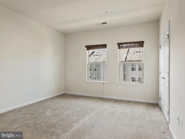 2910 GLENDALE AVE, Hanover, MD 21076